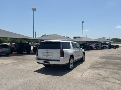 2018 Cadillac Escalade ESV Platinum