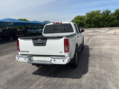 2021 Nissan Frontier Crew Cab SV 4x2