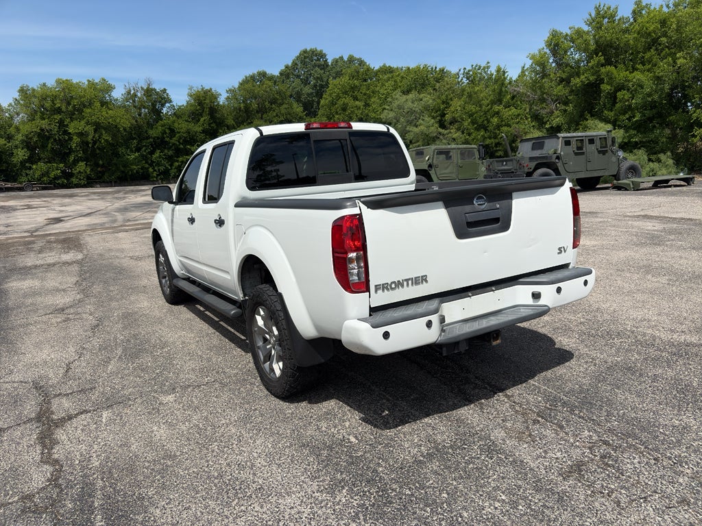 2021 Nissan Frontier Crew Cab SV 4x2