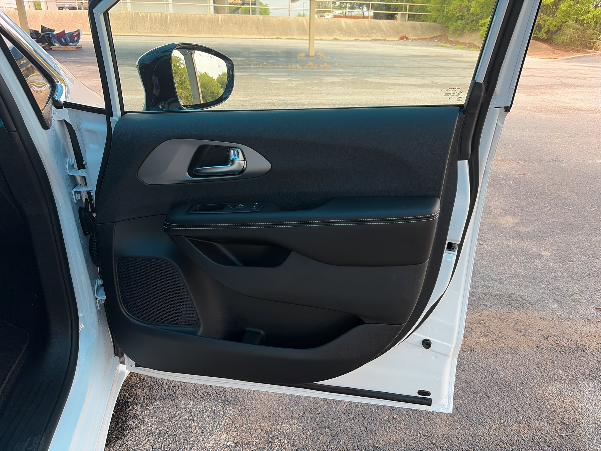 2027 Chrysler Pacifica PACIFICA LX