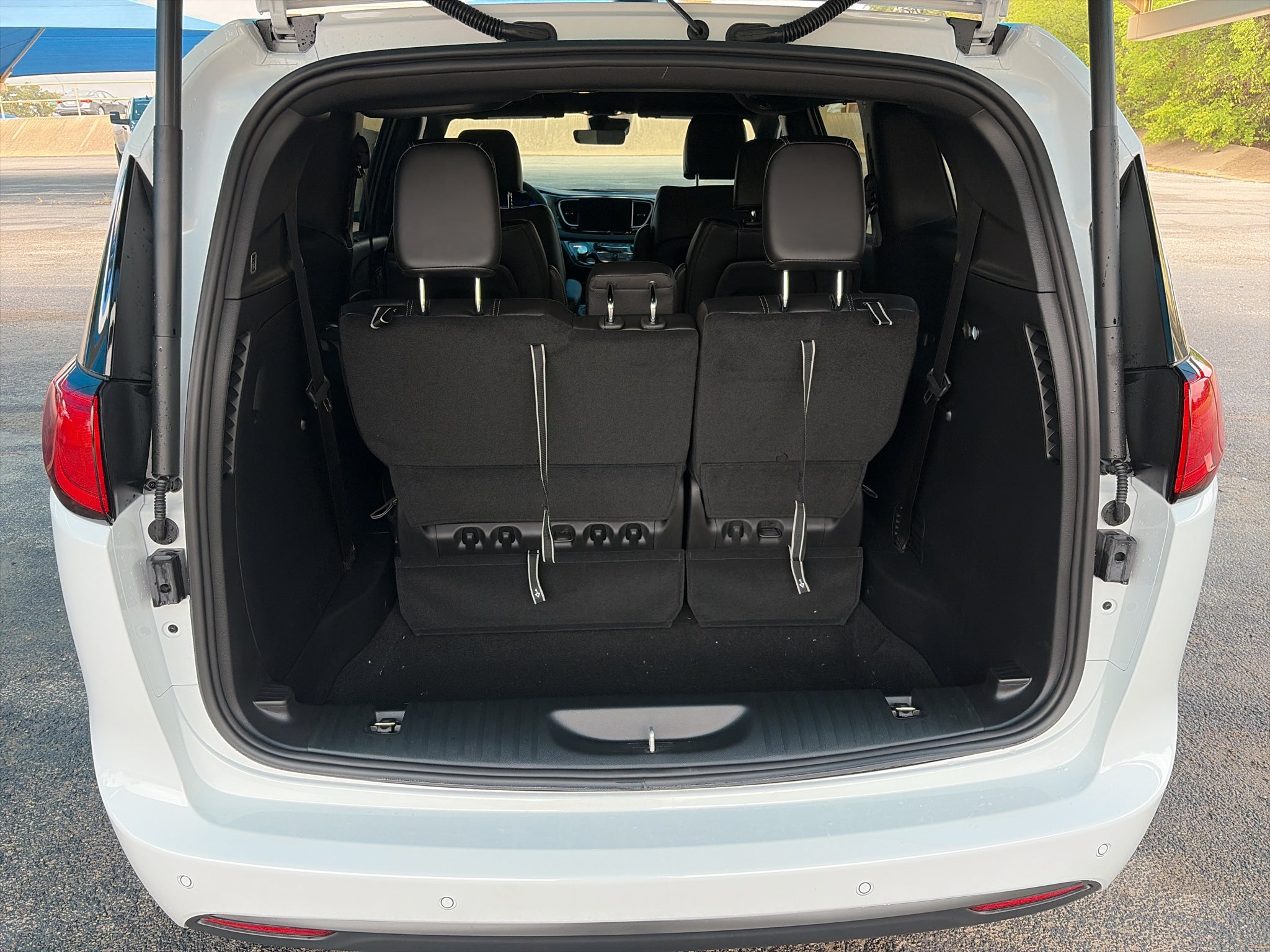 2027 Chrysler Pacifica PACIFICA LX