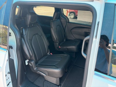 2027 Chrysler Pacifica PACIFICA LX