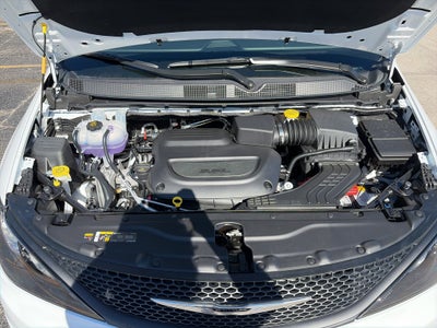 2027 Chrysler Pacifica PACIFICA LX