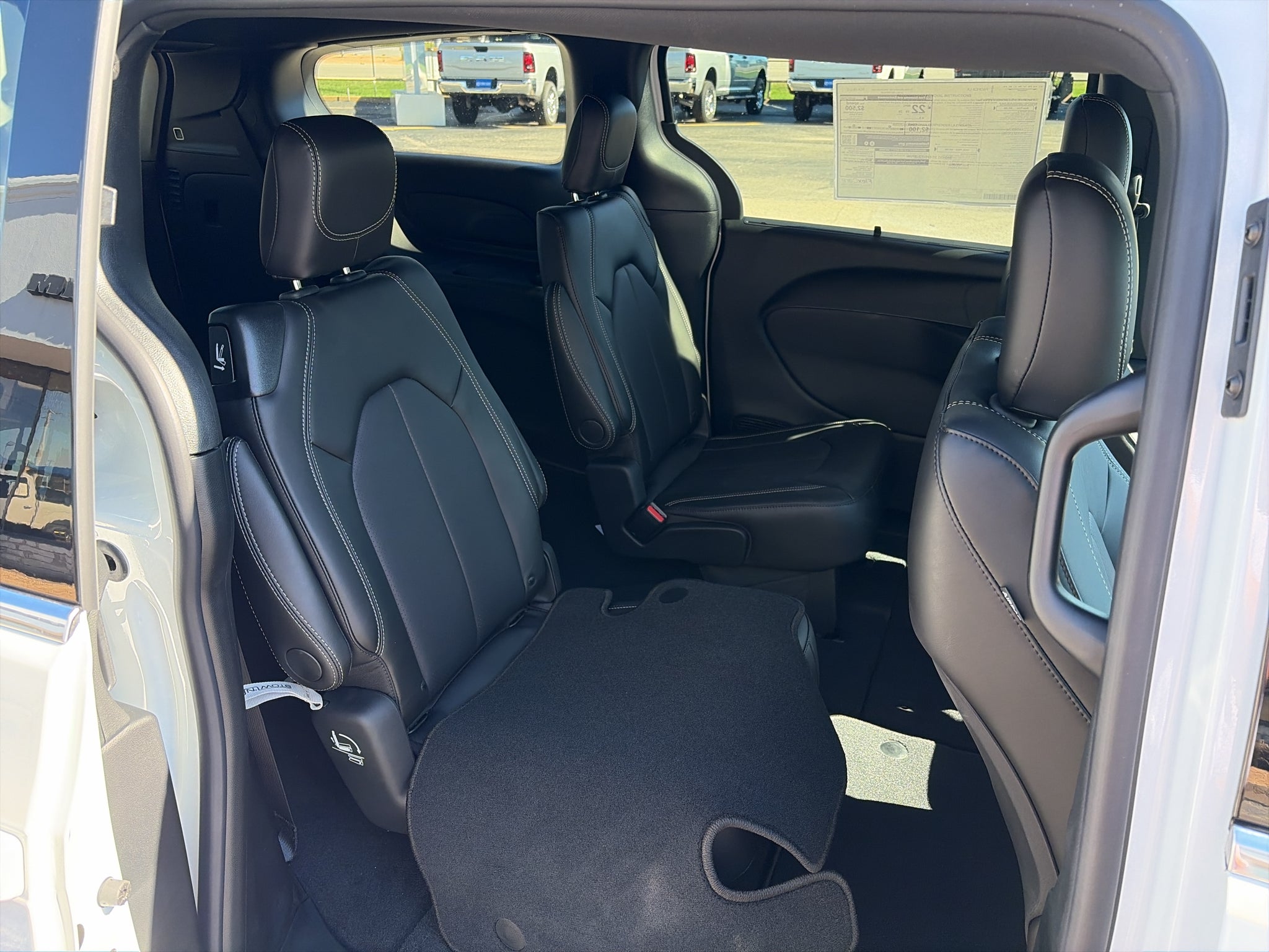 2027 Chrysler Pacifica PACIFICA LX
