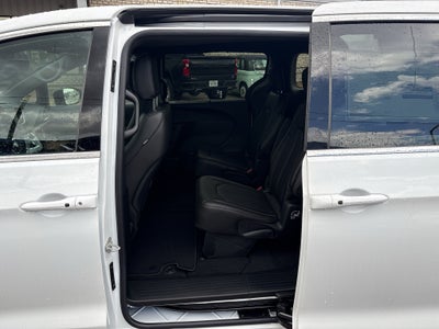 2027 Chrysler Pacifica PACIFICA LX