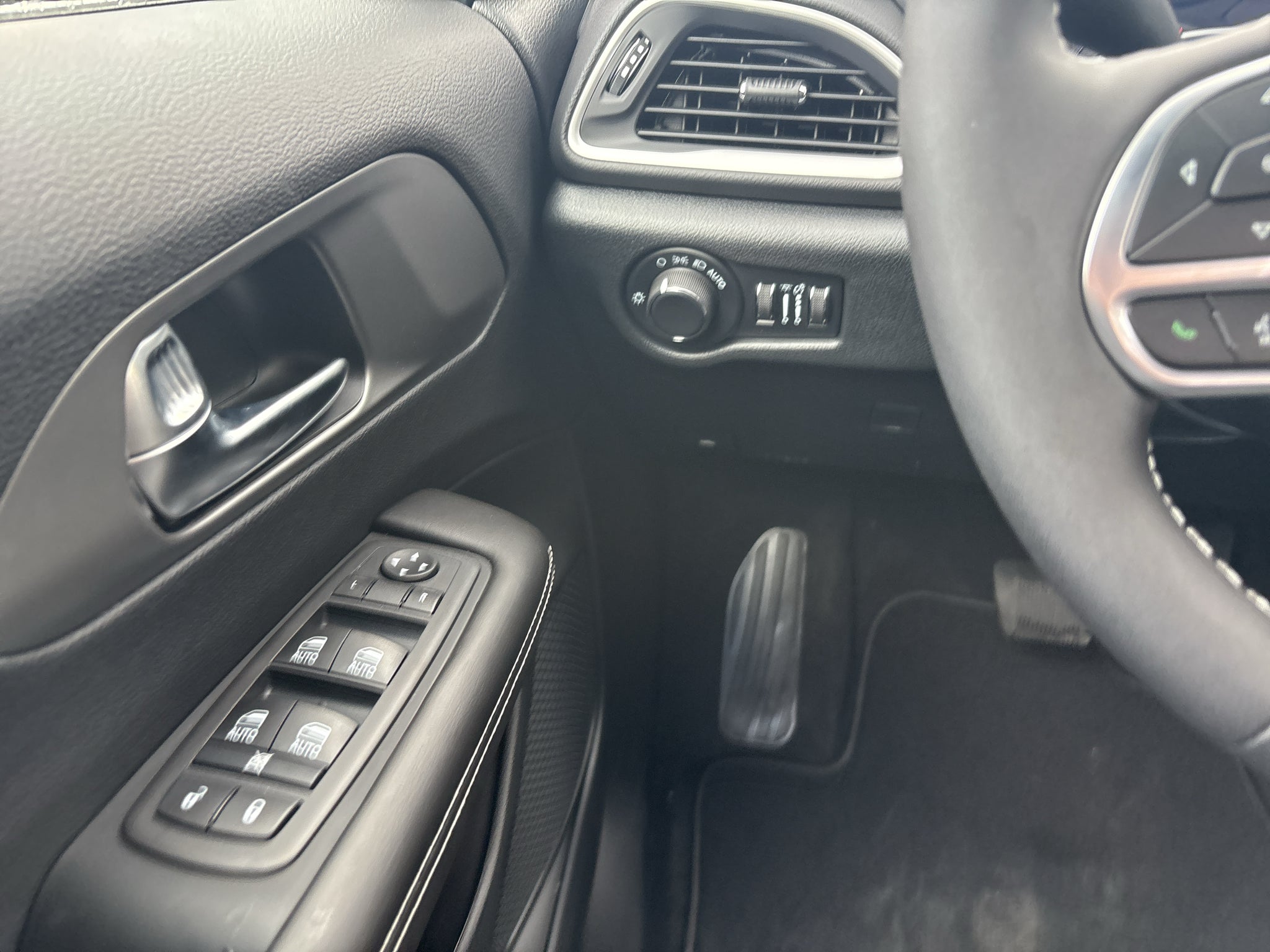 2027 Chrysler Pacifica PACIFICA LX