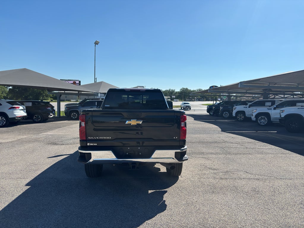 2023 Chevrolet Silverado 2500HD 4WD Crew Cab Standard Bed LT