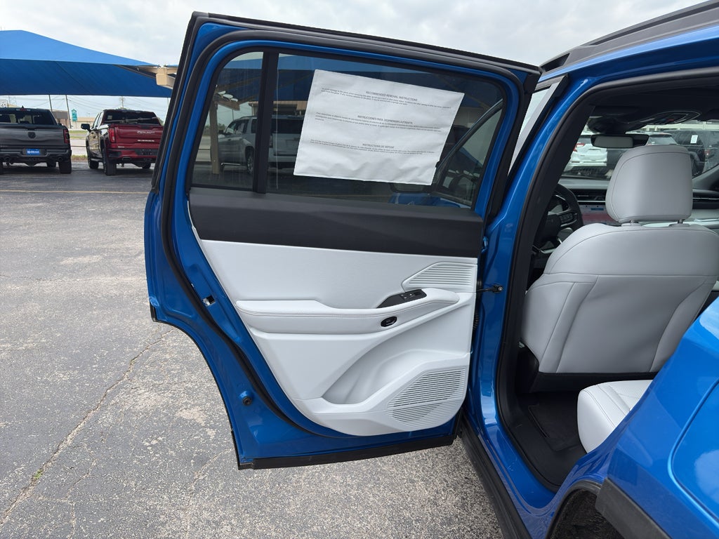 2026 Jeep Cherokee CHEROKEE LIMITED 4X4