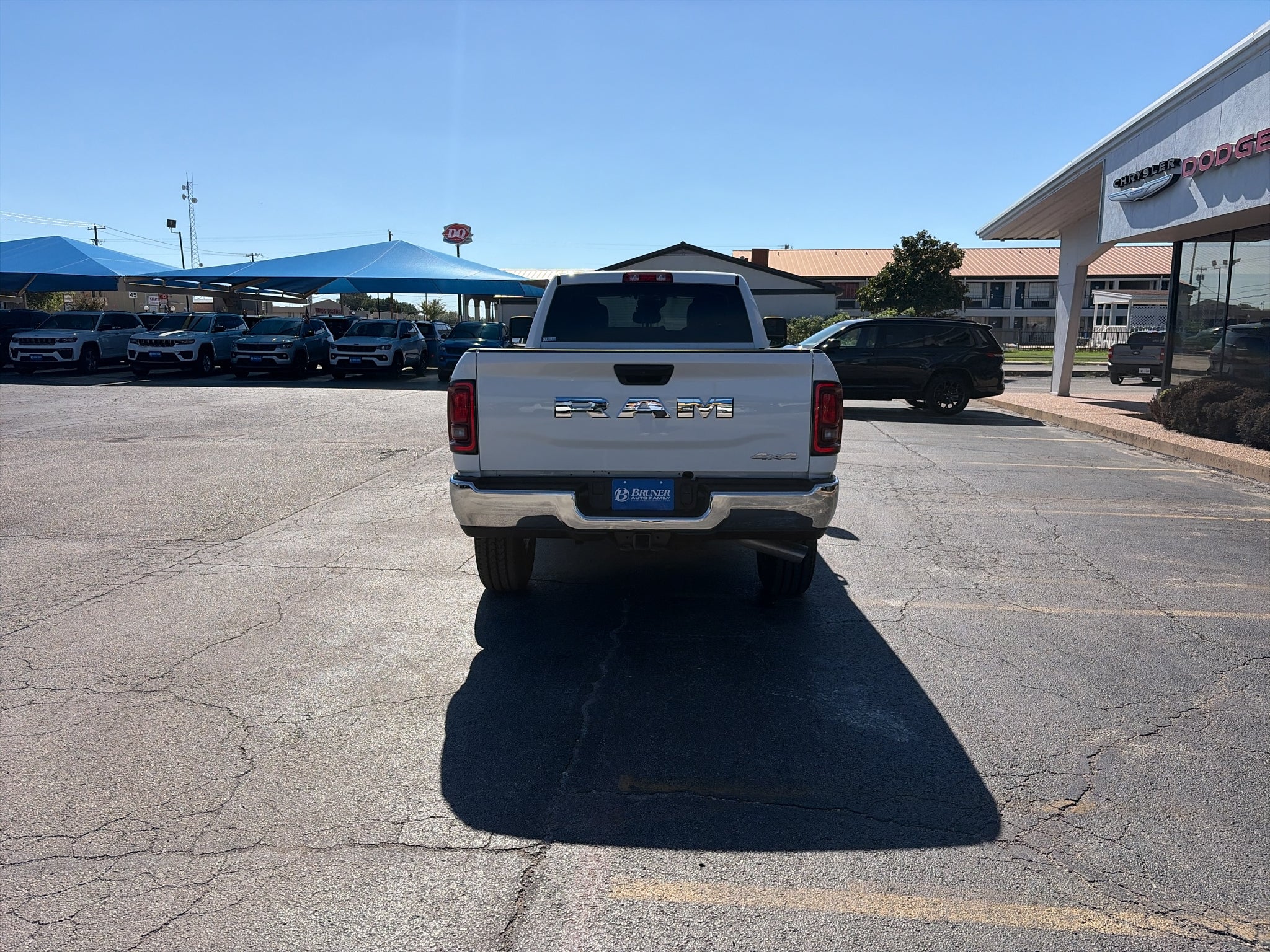 2027 RAM Ram 3500 RAM 3500 TRADESMAN CREW CAB 4X4 8' BOX