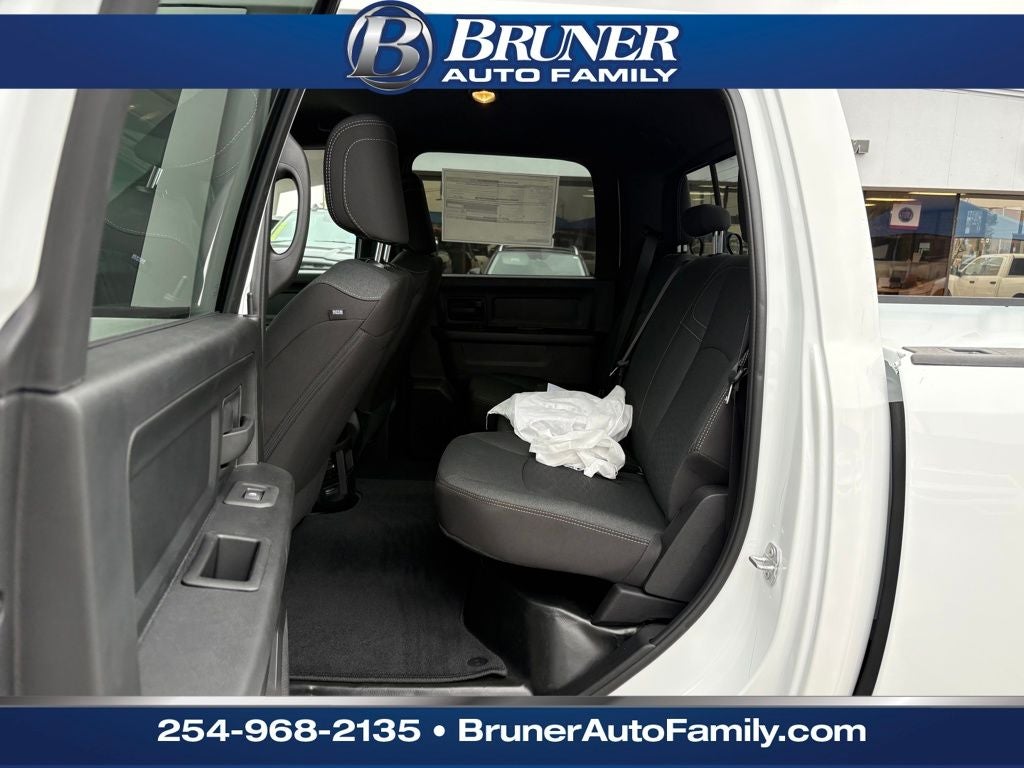 2026 RAM Ram 3500 RAM 3500 TRADESMAN CREW CAB 4X4 8' BOX