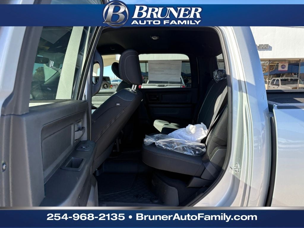 2026 RAM Ram 2500 RAM 2500 TRADESMAN CREW CAB 4X4 6'4' BOX