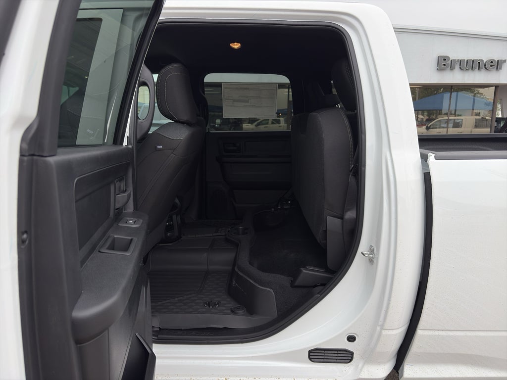 2026 RAM Ram 2500 RAM 2500 TRADESMAN CREW CAB 4X4 6'4' BOX