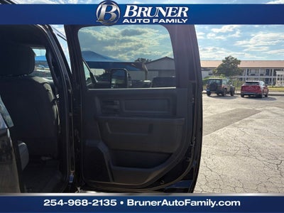 2026 RAM Ram 2500 RAM 2500 BLACK EXPRESS CREW CAB 4X4 6'4' BOX