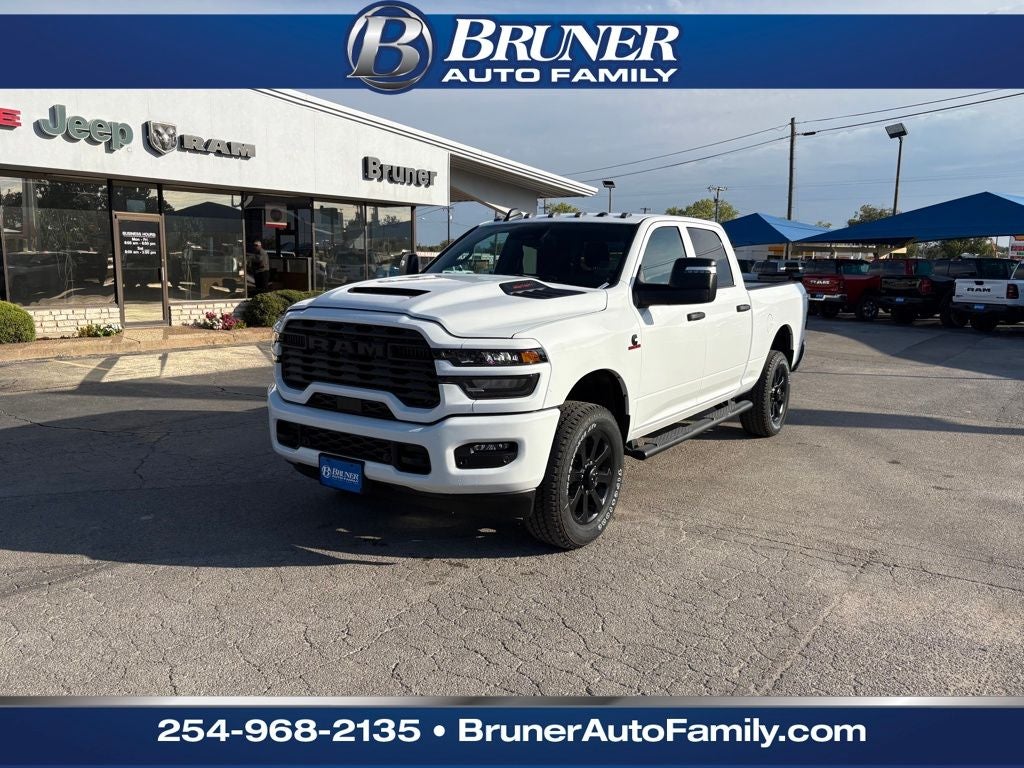 2026 RAM Ram 2500 RAM 2500 BLACK EXPRESS CREW CAB 4X4 6'4' BOX