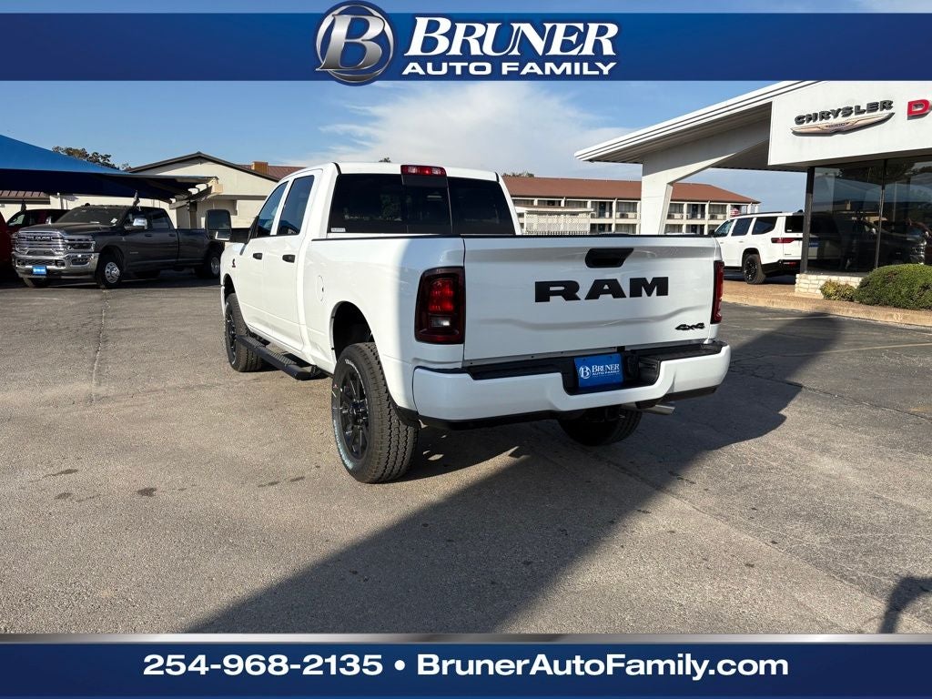 2026 RAM Ram 2500 RAM 2500 BLACK EXPRESS CREW CAB 4X4 6'4' BOX