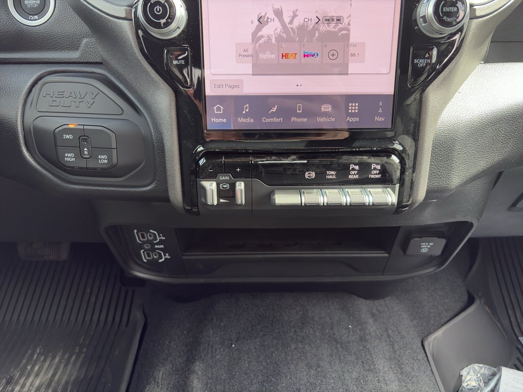 2026 RAM Ram 2500 RAM 2500 TRADESMAN CREW CAB 4X4 6'4' BOX