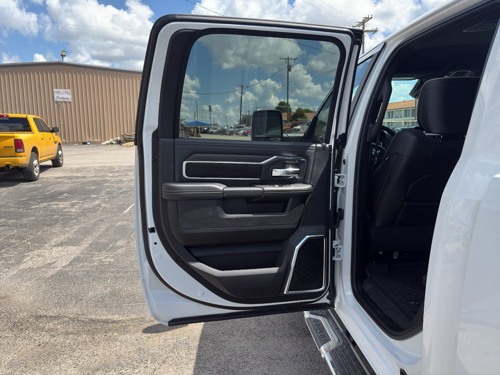 2026 RAM Ram 2500 RAM 2500 LARAMIE CREW CAB 4X4 6'4' BOX