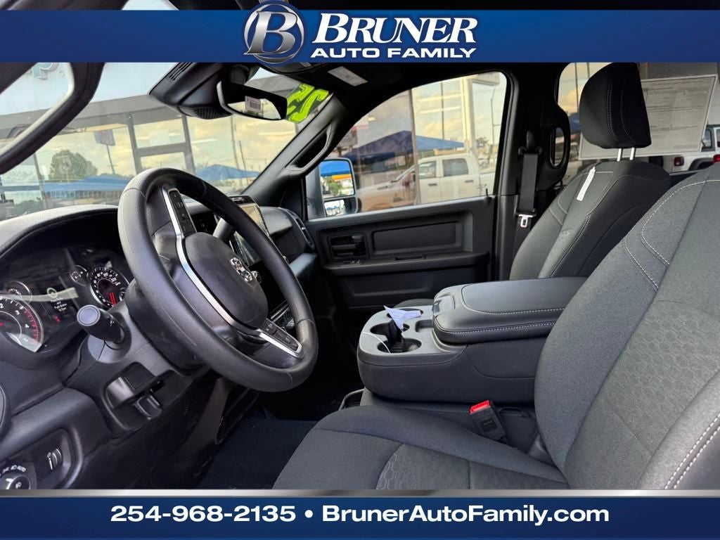 2025 RAM Ram 2500 RAM 2500 TRADESMAN CREW CAB 4X4 8' BOX