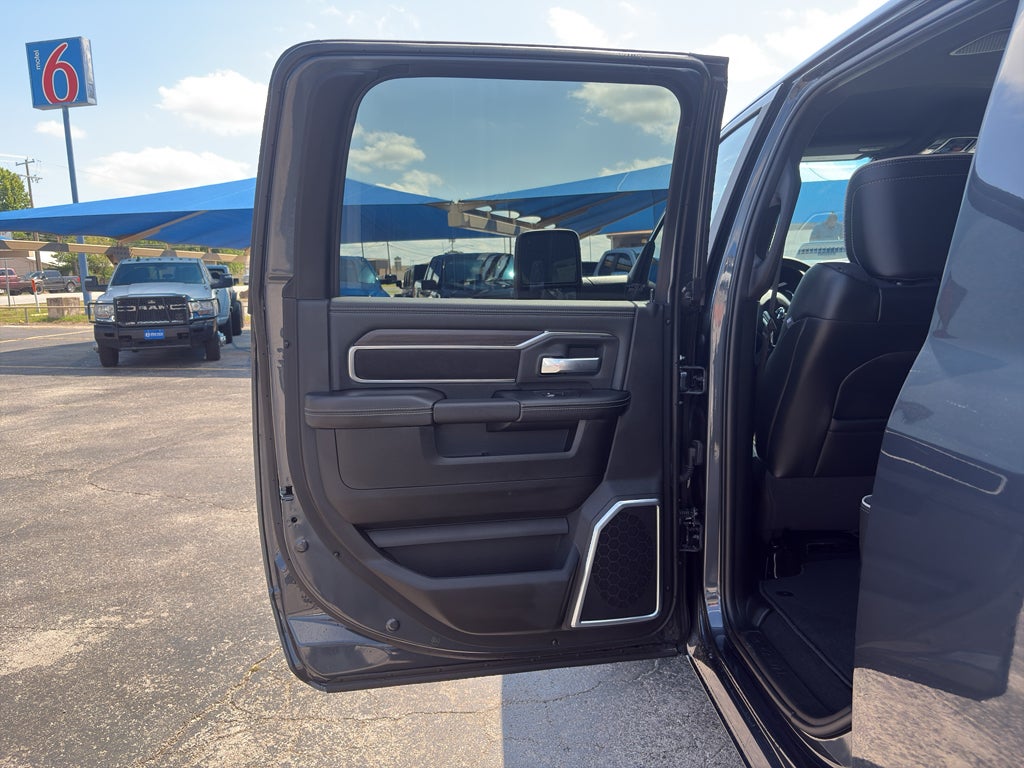 2026 RAM Ram 2500 RAM 2500 LARAMIE MEGA CAB 4X4 6'4' BOX