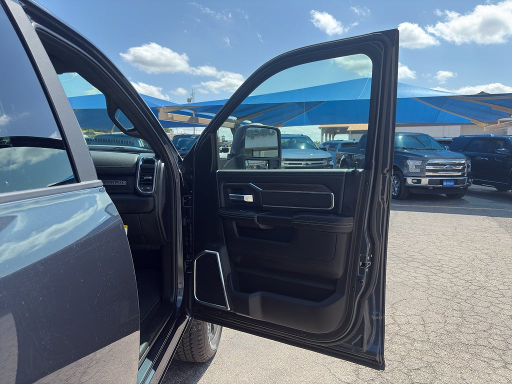 2026 RAM Ram 2500 RAM 2500 LARAMIE MEGA CAB 4X4 6'4' BOX