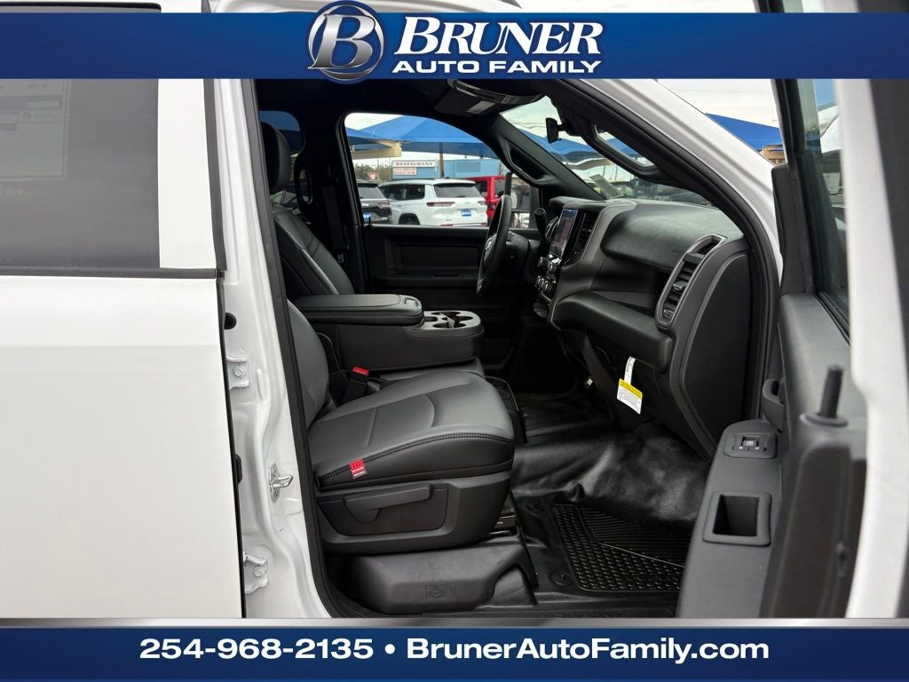 2026 RAM Ram 3500 RAM 3500 TRADESMAN CREW CAB 4X4 8' BOX