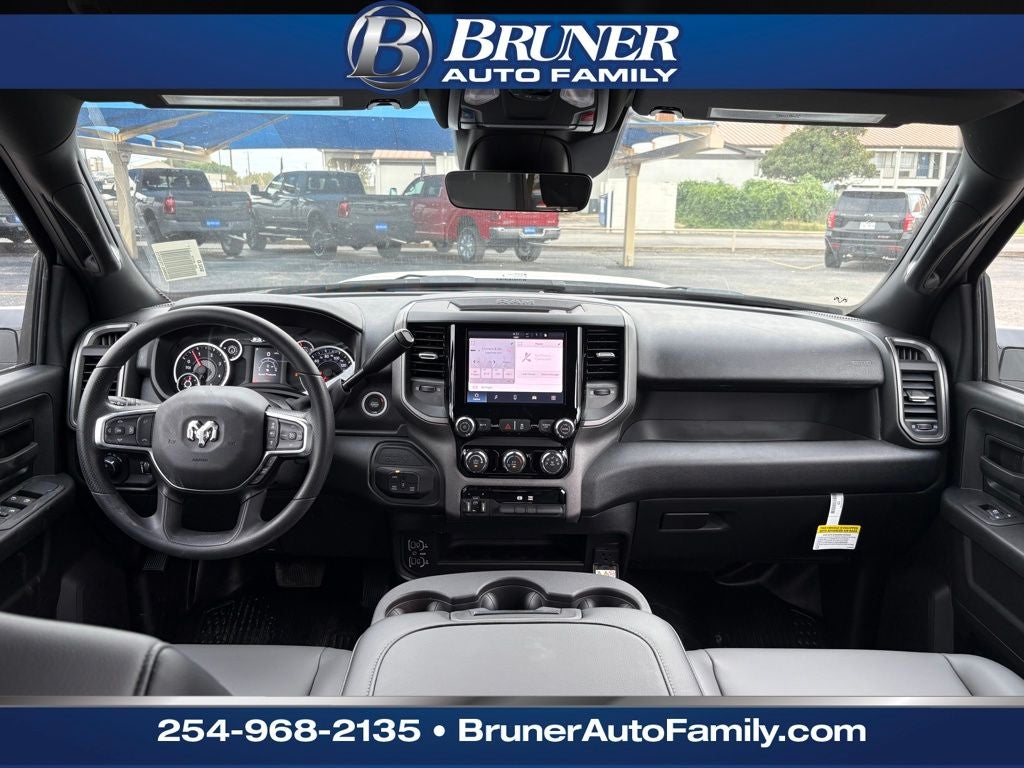 2026 RAM Ram 3500 RAM 3500 TRADESMAN CREW CAB 4X4 8' BOX