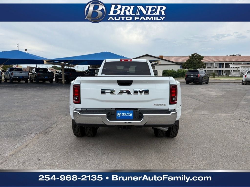 2026 RAM Ram 3500 RAM 3500 TRADESMAN CREW CAB 4X4 8' BOX