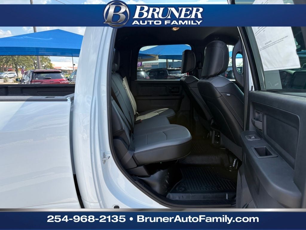 2026 RAM Ram 3500 RAM 3500 TRADESMAN CREW CAB 4X4 8' BOX