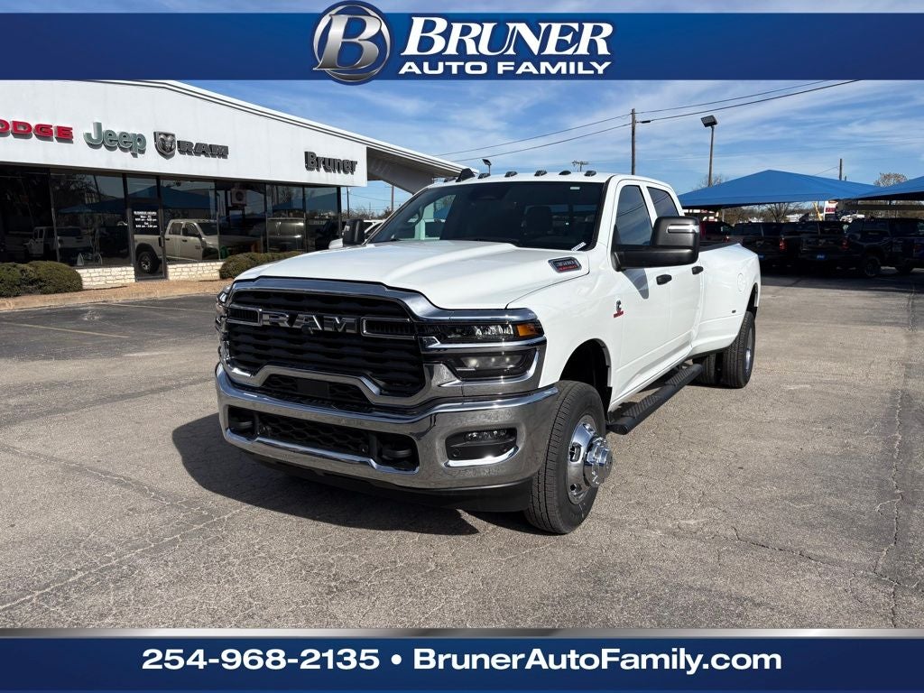 2026 RAM Ram 3500 RAM 3500 TRADESMAN CREW CAB 4X4 8' BOX