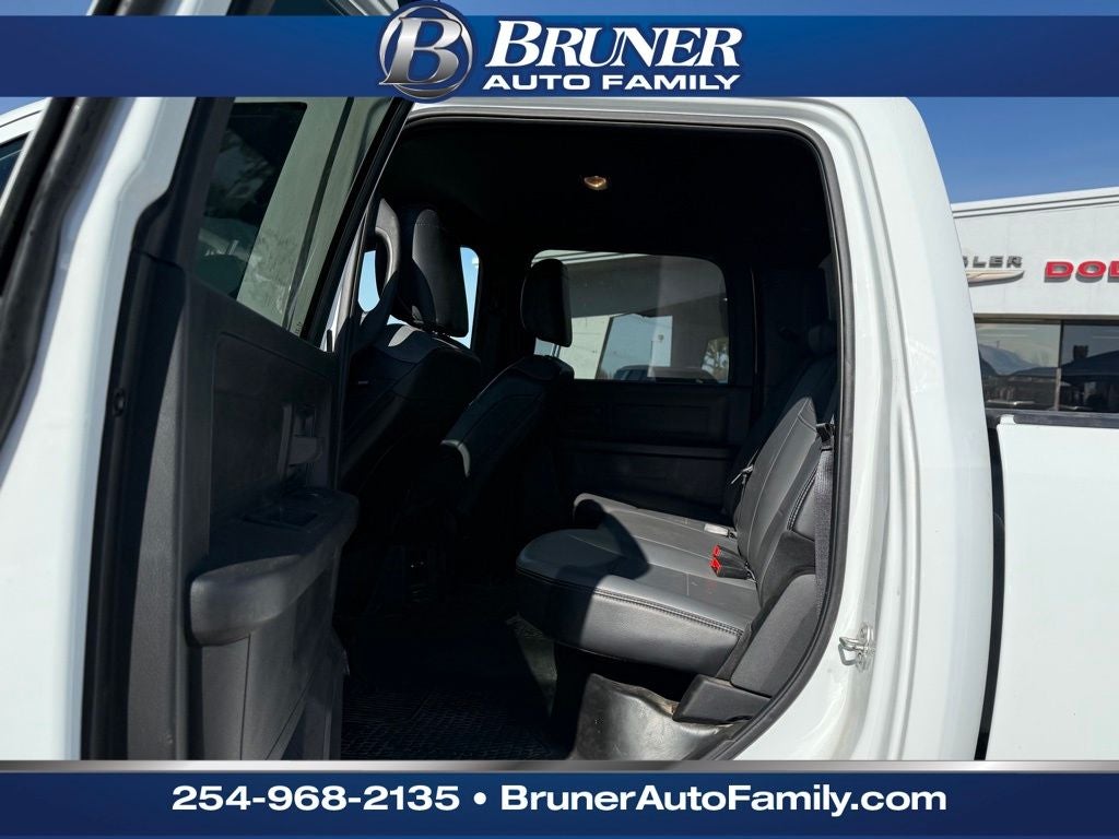 2024 RAM 3500 Tradesman Crew Cab 4x4 8' Box