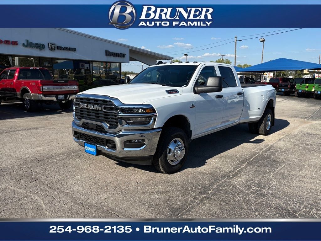 2026 RAM Ram 3500 RAM 3500 TRADESMAN CREW CAB 4X4 8' BOX