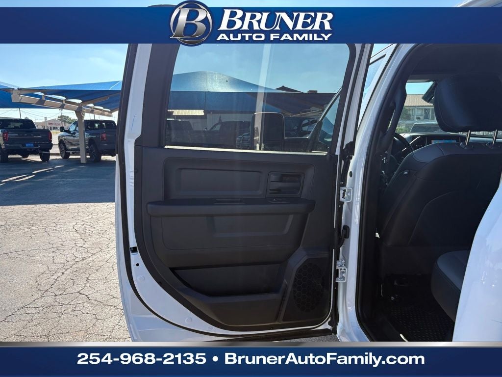 2026 RAM Ram 3500 RAM 3500 TRADESMAN CREW CAB 4X4 8' BOX