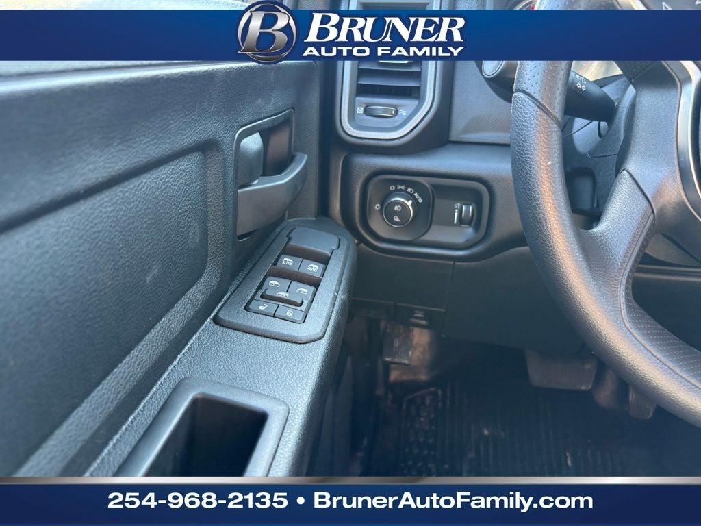 2026 RAM Ram 3500 RAM 3500 TRADESMAN CREW CAB 4X4 8' BOX