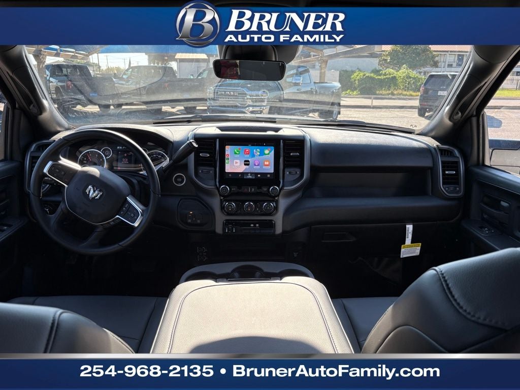 2026 RAM Ram 3500 RAM 3500 TRADESMAN CREW CAB 4X4 8' BOX