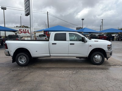 2027 RAM Ram 3500 RAM 3500 TRADESMAN CREW CAB 4X4 8' BOX