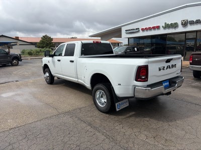 2027 RAM Ram 3500 RAM 3500 TRADESMAN CREW CAB 4X4 8' BOX