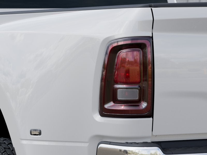 2027 RAM Ram 3500 RAM 3500 TRADESMAN CREW CAB 4X4 8' BOX