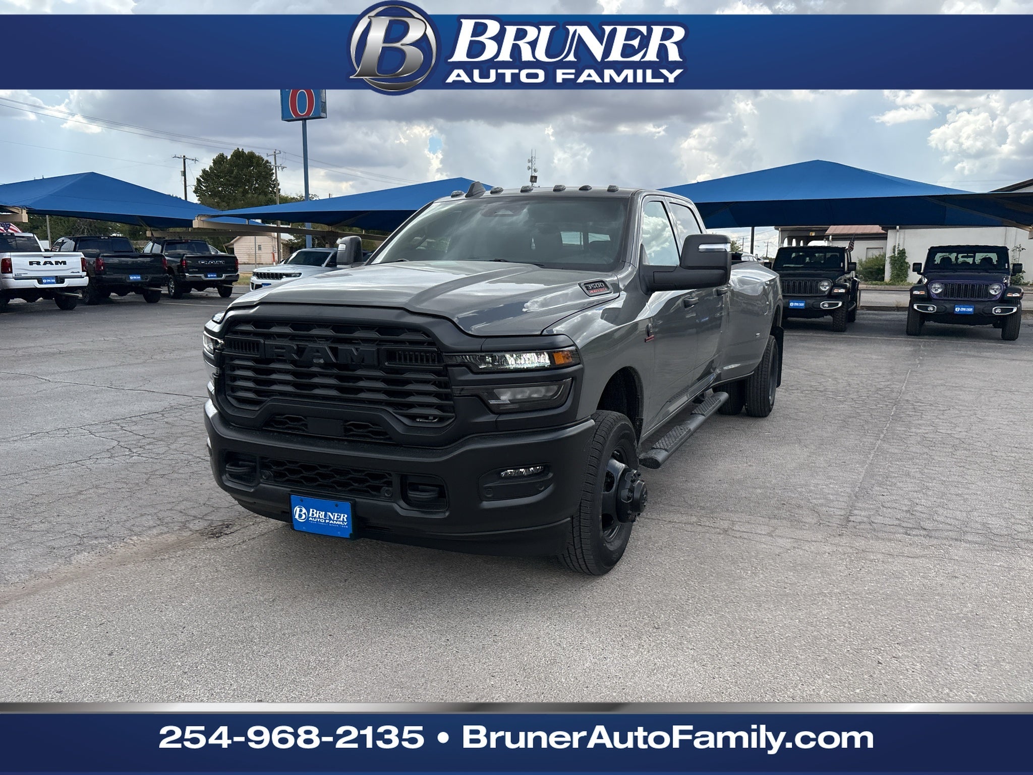 2027 RAM Ram 3500 RAM 3500 TRADESMAN CREW CAB 4X4 8' BOX