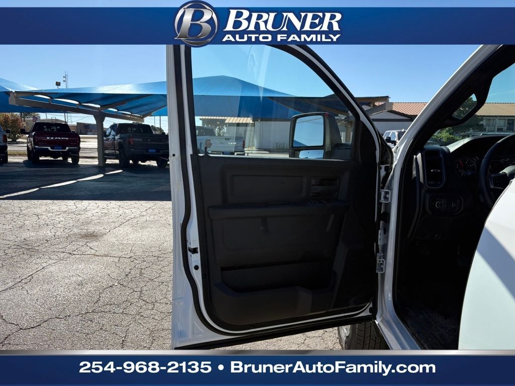 2026 RAM Ram 3500 RAM 3500 TRADESMAN CREW CAB 4X4 8' BOX