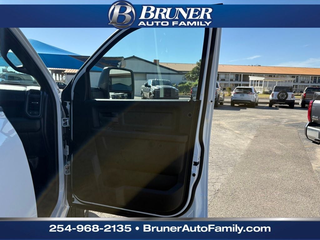 2026 RAM Ram 3500 RAM 3500 TRADESMAN CREW CAB 4X4 8' BOX