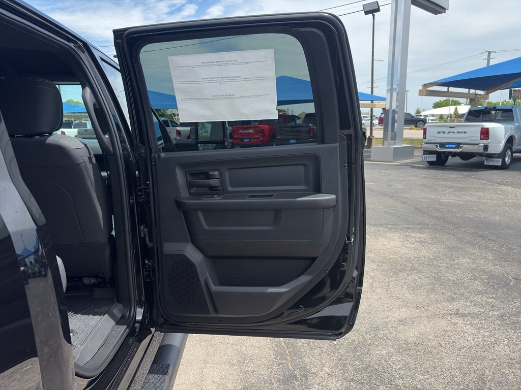 2026 RAM Ram 3500 RAM 3500 TRADESMAN CREW CAB 4X4 8' BOX