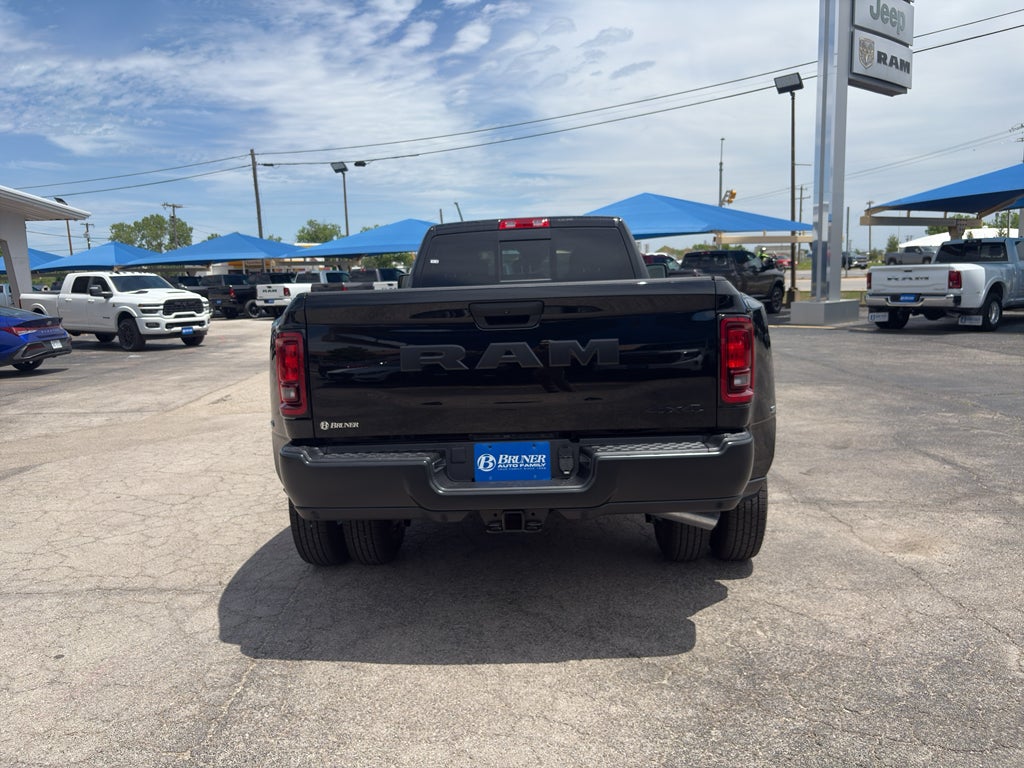 2026 RAM Ram 3500 RAM 3500 TRADESMAN CREW CAB 4X4 8' BOX