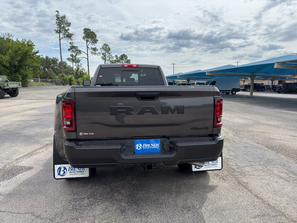 2026 RAM Ram 3500 RAM 3500 TRADESMAN CREW CAB 4X4 8' BOX