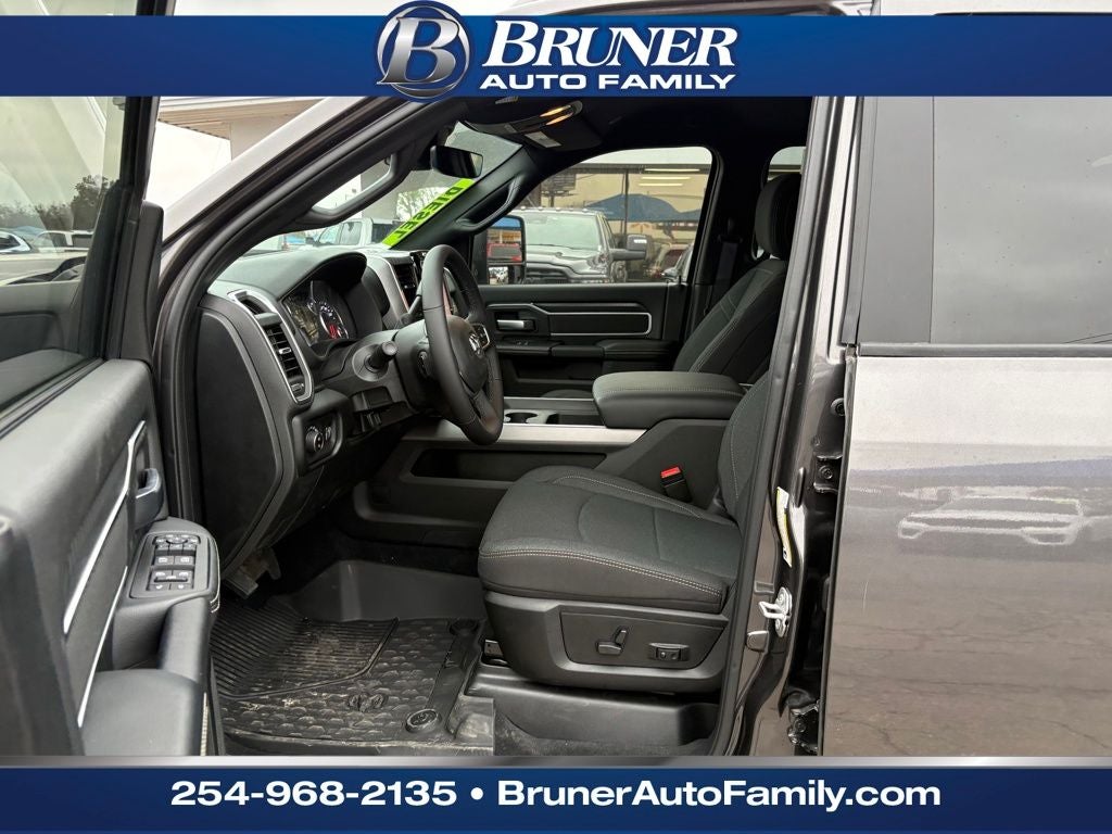 2026 RAM Ram 3500 RAM 3500 LONE STAR CREW CAB 4X4 8' BOX