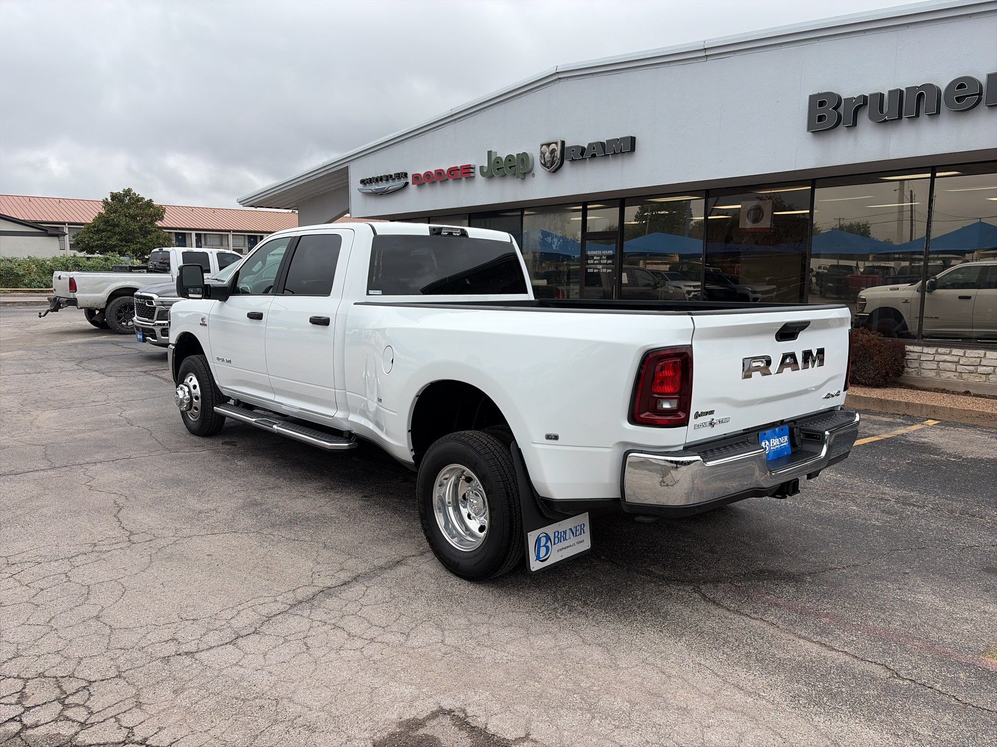 2027 RAM Ram 3500 RAM 3500 LONE STAR CREW CAB 4X4 8' BOX