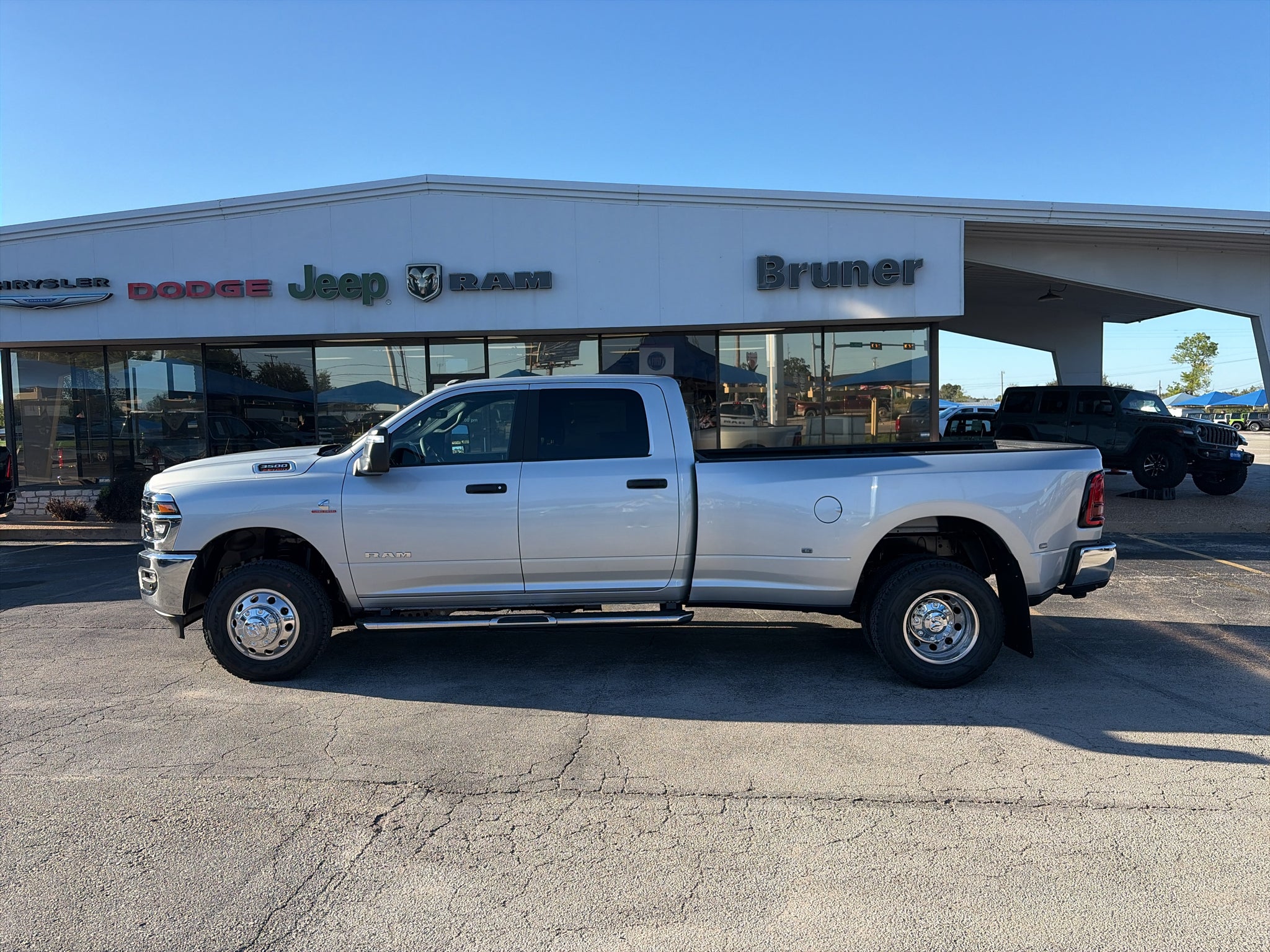 2027 RAM Ram 3500 RAM 3500 LONE STAR CREW CAB 4X4 8' BOX
