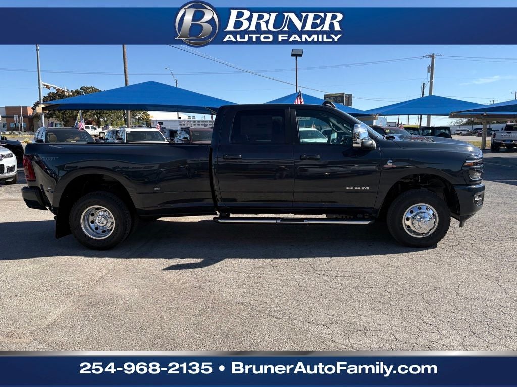 2026 RAM Ram 3500 RAM 3500 LARAMIE CREW CAB 4X4 8' BOX