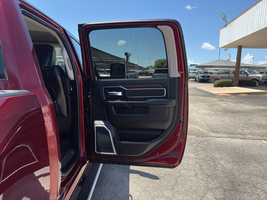 2024 RAM 3500 Laramie