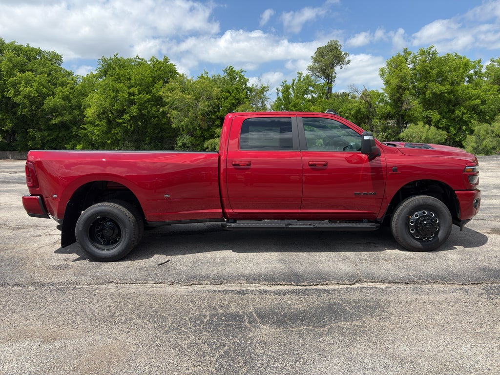 2026 RAM Ram 3500 RAM 3500 LARAMIE CREW CAB 4X4 8' BOX