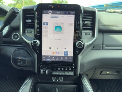 2026 RAM Ram 3500 RAM 3500 LARAMIE CREW CAB 4X4 8' BOX